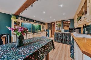 Photo 18- click for photo gallery